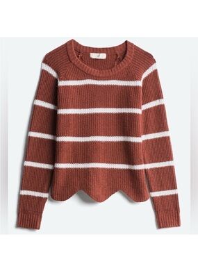 PINQUE Lily Cropped Scallop Hem Pullover